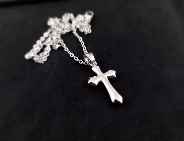 簡約個性十字架項鍊